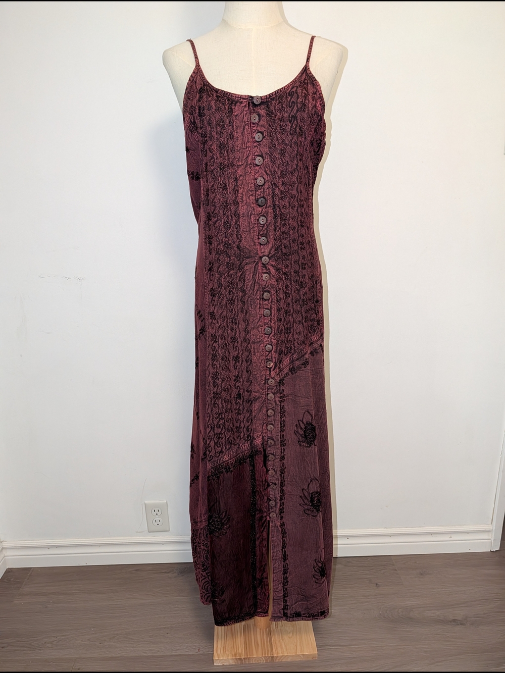 Vintage Burn-out Burgundy Spaghetti Strap Embroidered Button Down Maxi Dress